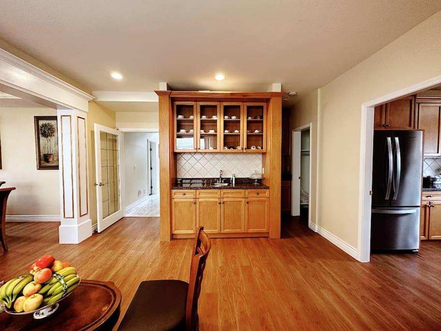 Super Cosy 8Bed & 6Bath In Vancouver Heart Near To Airport And Downtown Kültér fotó