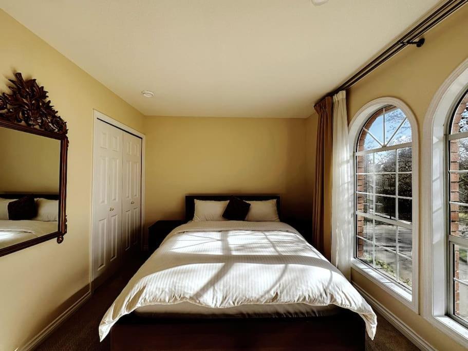 Super Cosy 8Bed & 6Bath In Vancouver Heart Near To Airport And Downtown Kültér fotó