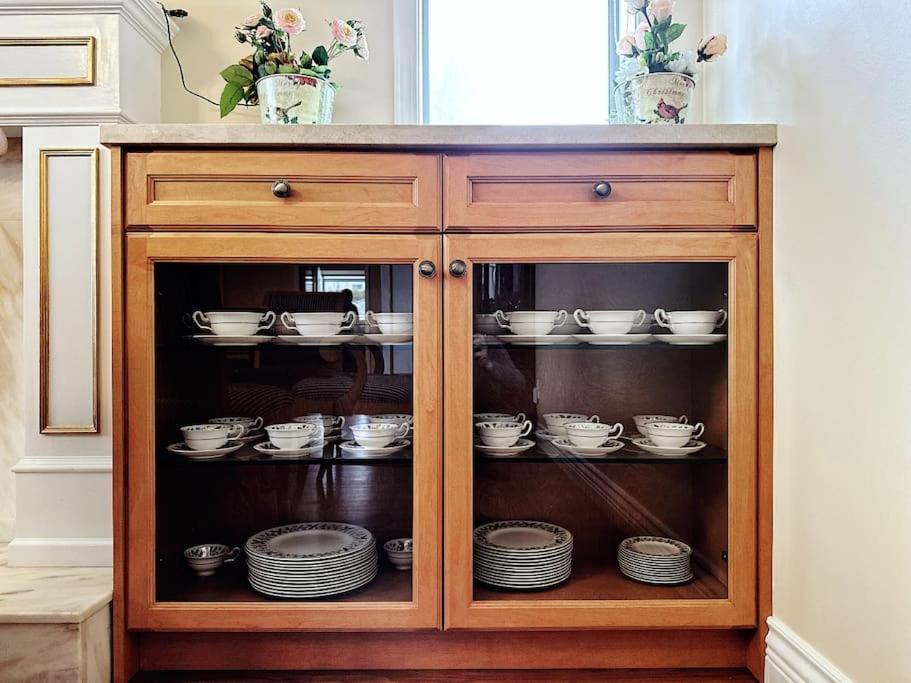 Super Cosy 8Bed & 6Bath In Vancouver Heart Near To Airport And Downtown Kültér fotó